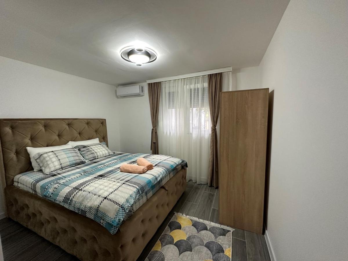 Vucinic Studio Apartment Cetinje Exterior foto